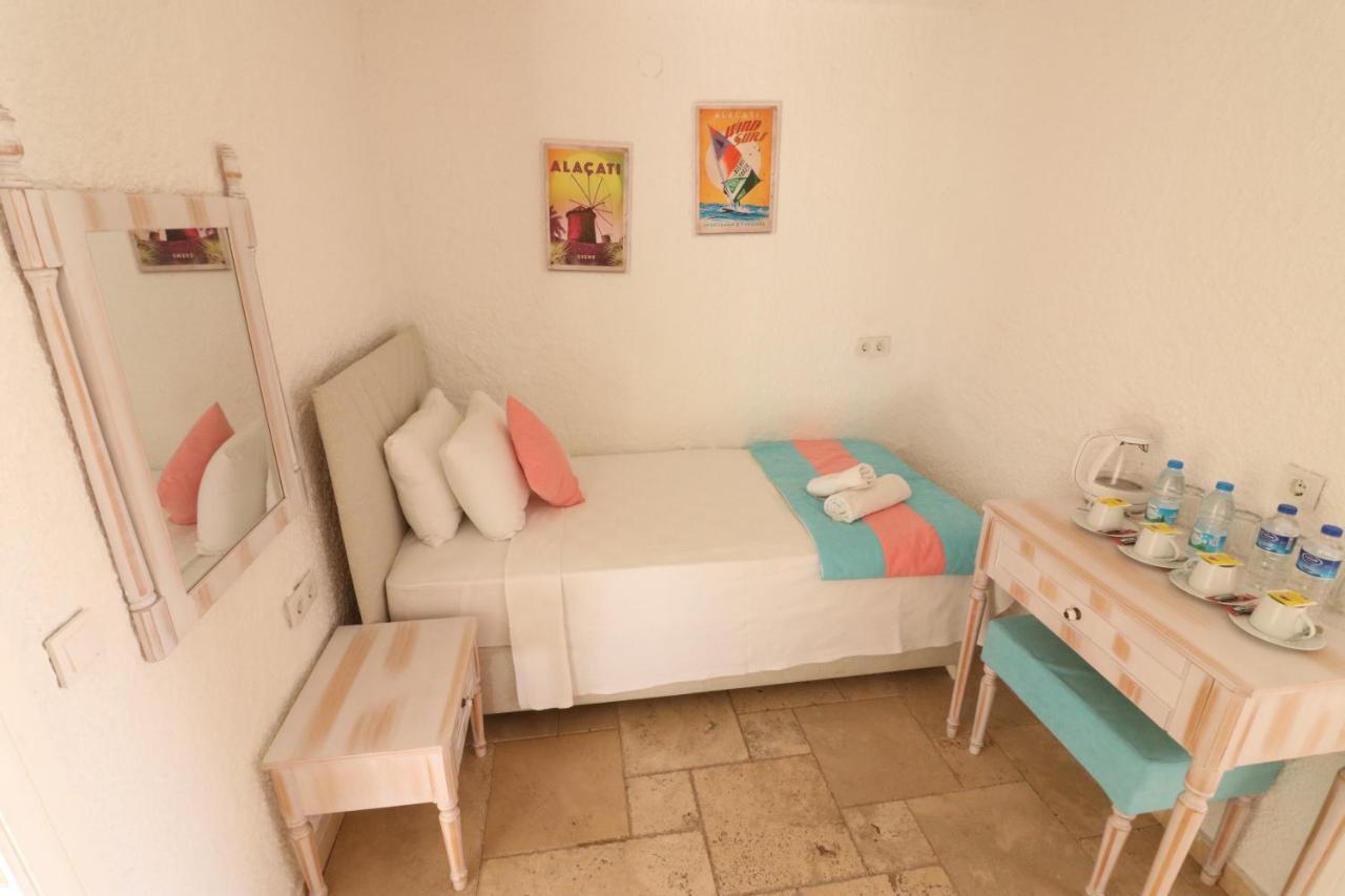 Galya Otel Alacati Exterior photo