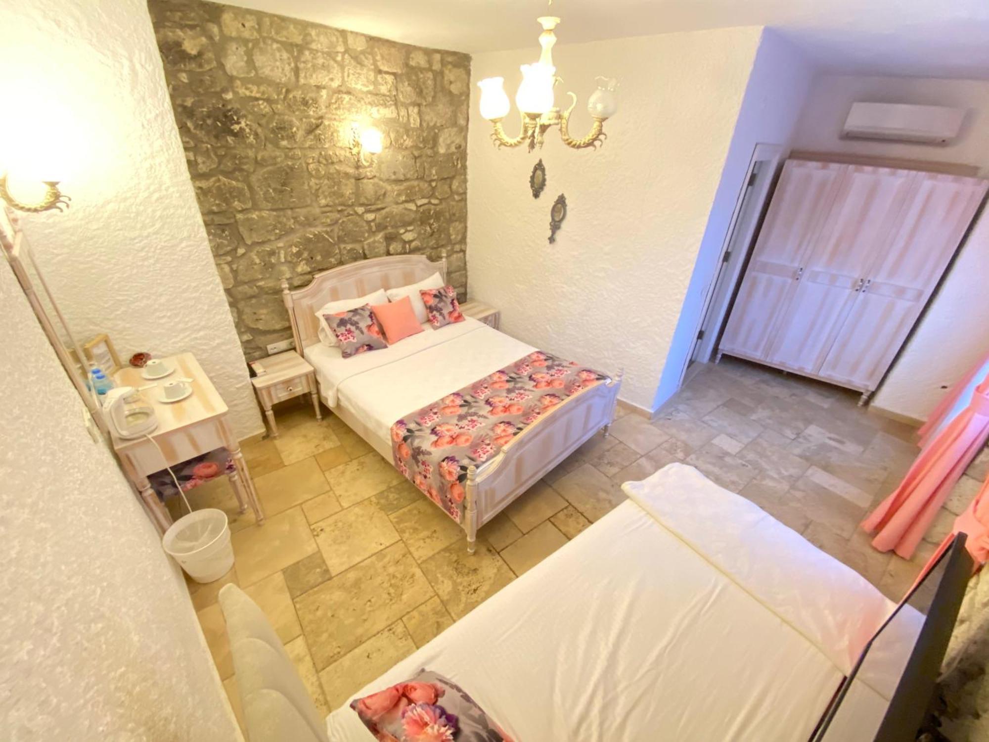 Galya Otel Alacati Exterior photo
